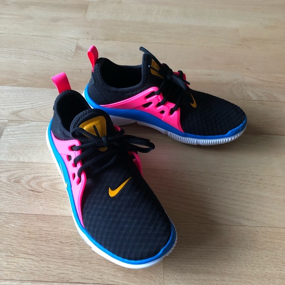 Nike sneakers- pink blue yellow- excellent condition, 8 - Picture 2 of 8